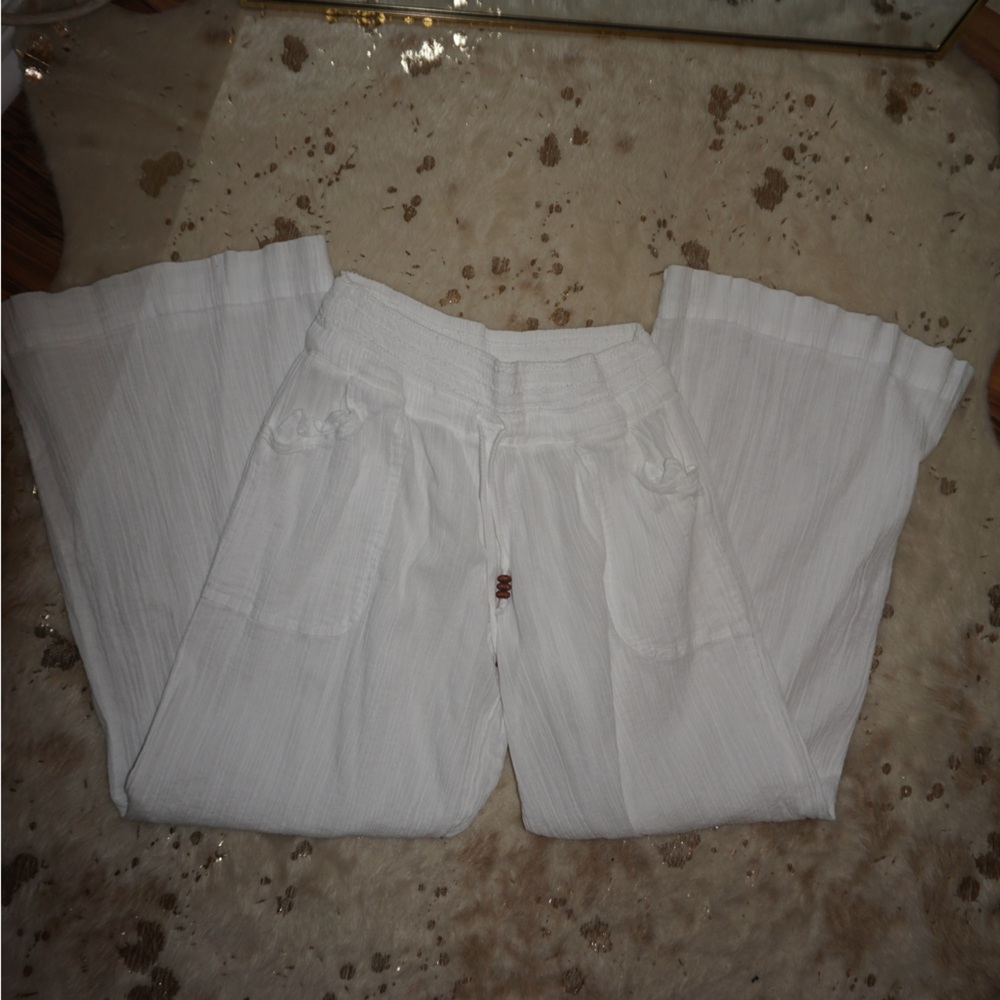 O’Rageous Sheer White Flowy Pants - M